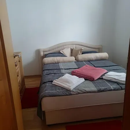 Apartman Una 아파트